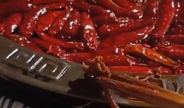 网友爆料火锅视频,揭秘火锅背后的秘密！